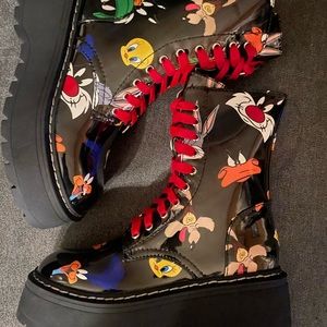 Looney Tunes Combat Boots